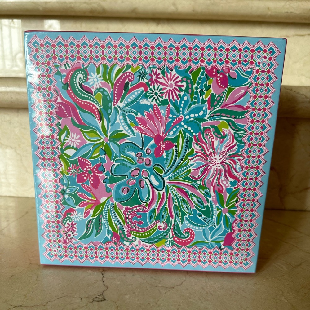 New Lilly Pulitzer Golden Hour - 500 piece Puzzle